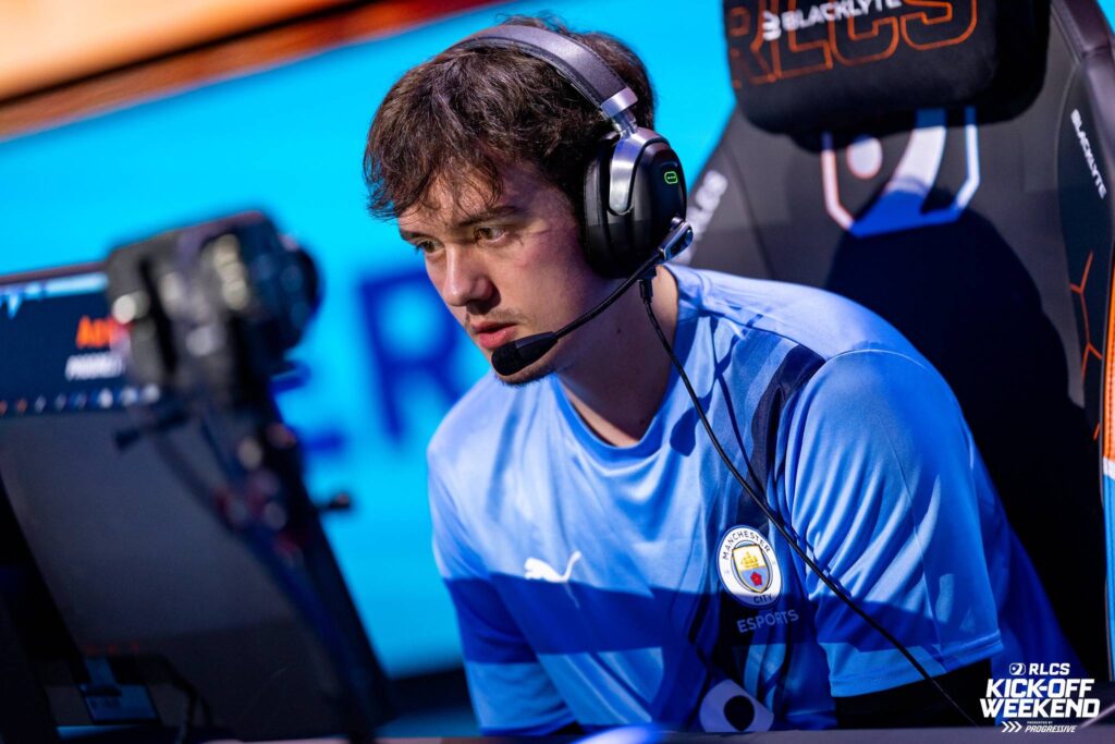 It’s a photo of the Rocket League esports player Aston "accro" Smith who competed for the team Manchester City Esports during the RLCS 2026 Kickoff Weekend.
