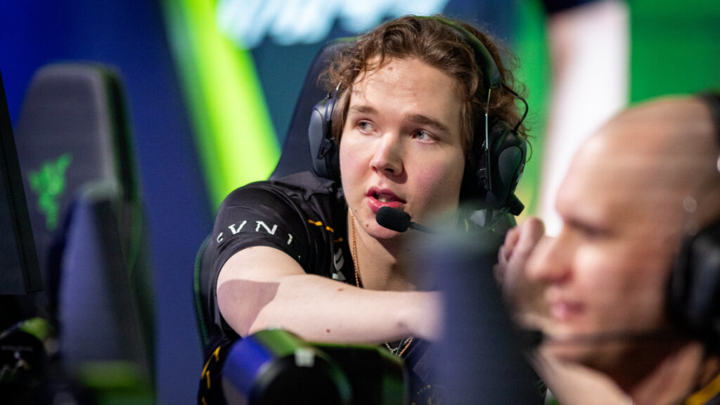 VIT Jamppi on the “bald buff”: Keeping the win streak (and the hair) intact