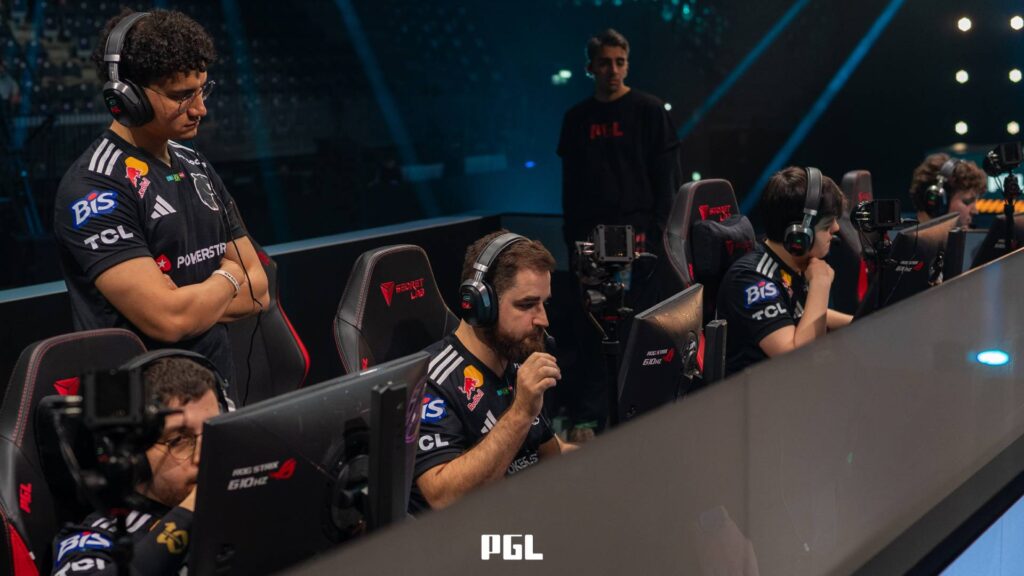 It’s a photo of Counter-Strike 2 players from FURIA during the Playoffs at the CS2 esports tournament PGL Cluj-Napoca 2026 — focused during a match on the stage.