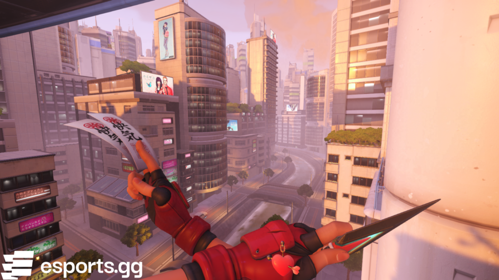 Kiriko overlooking Kanezaka