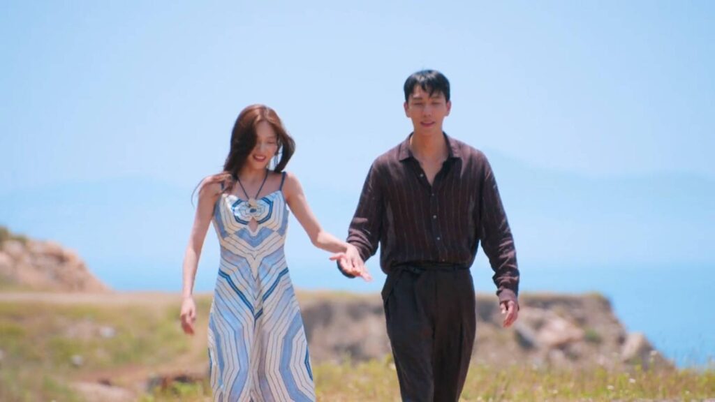 In episode 12 of Single’s Inferno Season 5, five final couples of this show were formed: the image shows Lee Joo-young and Kim Jae-ji.
