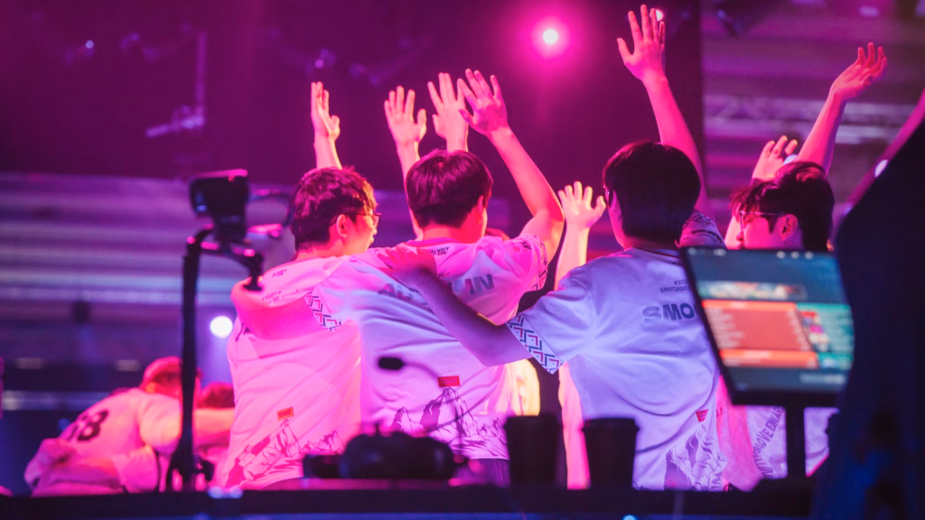 EDG Autumn with the EDG team