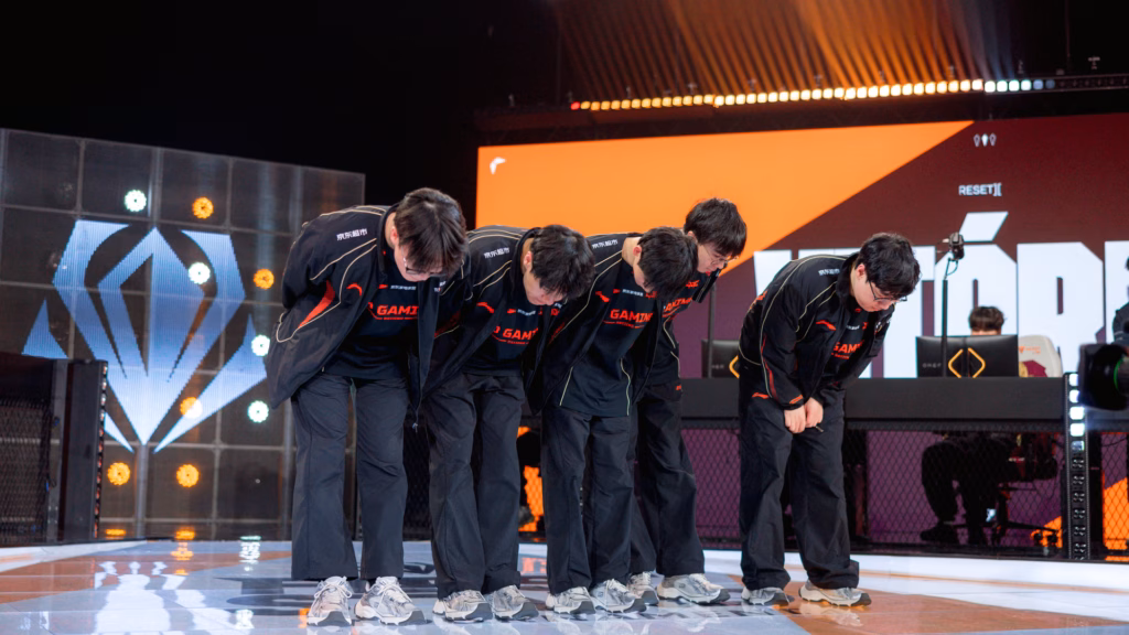 JDG was eliminated of The First Stand by BLG